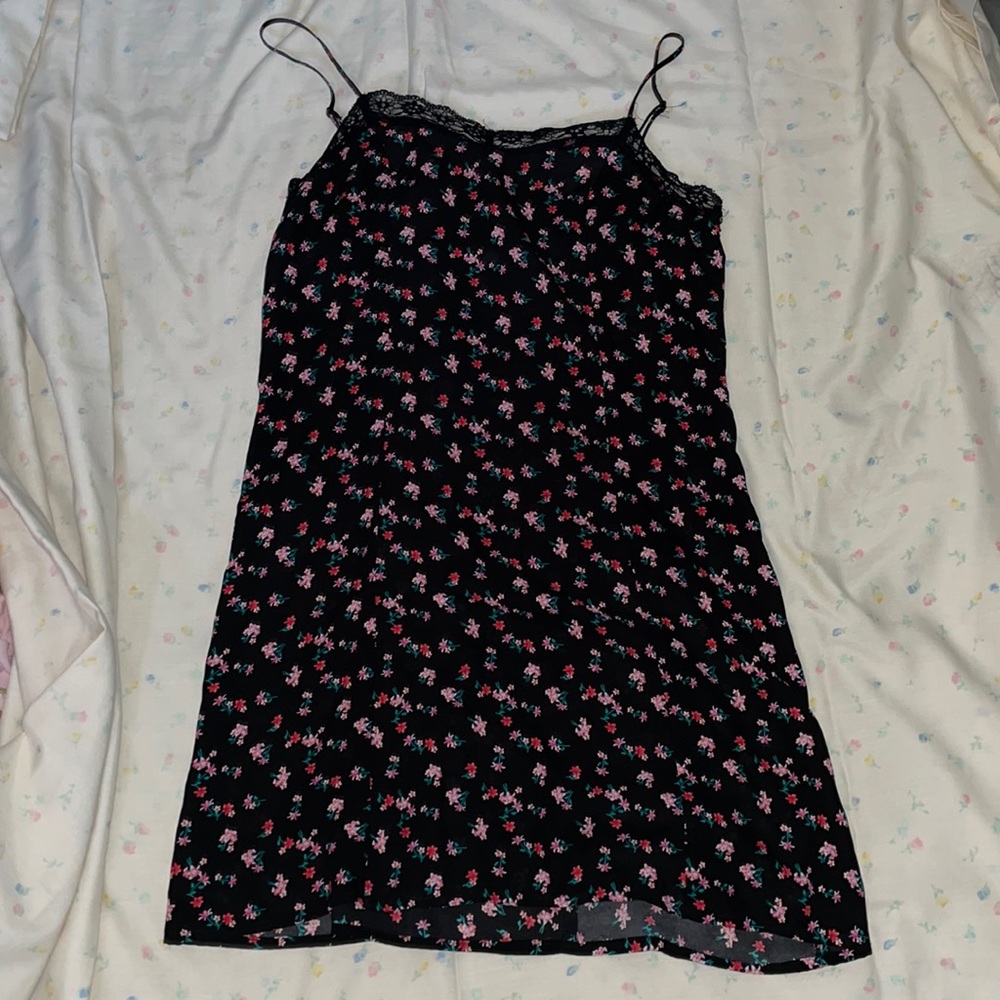 Flowery slip dress with lace trim on front